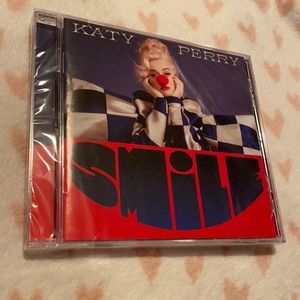 Katy Perry Smile CD